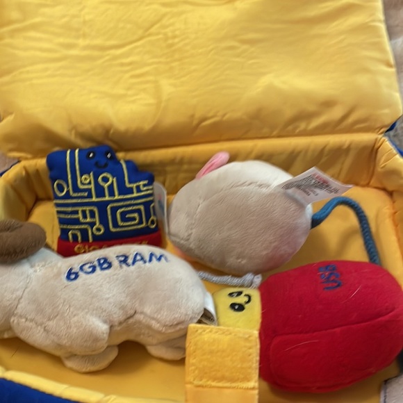 Gund My First Laptop - Picture 4 of 10